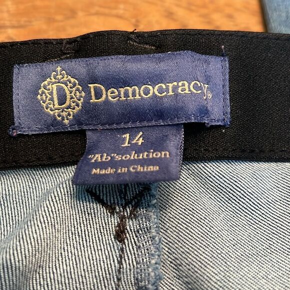 Democracy Absolution Jeans 14 - Picture 2 of 11